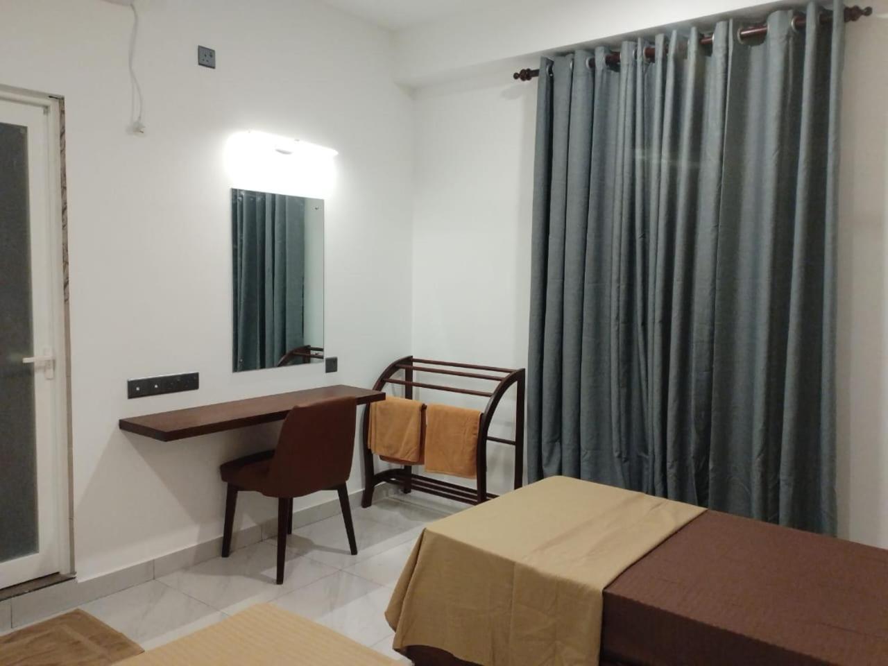 Hansa Surf Hotel Hikkaduwa Exterior foto