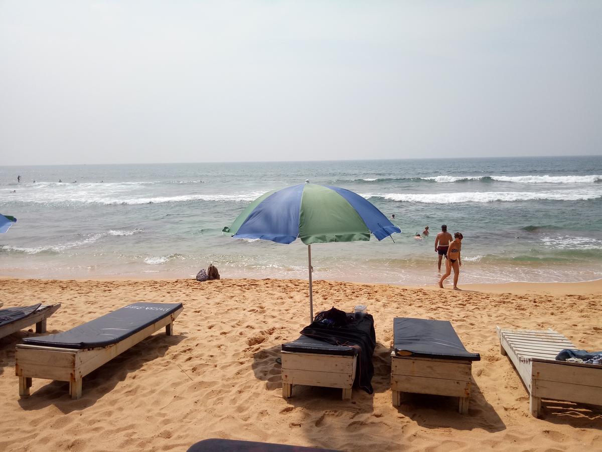 Hansa Surf Hotel Hikkaduwa Exterior foto