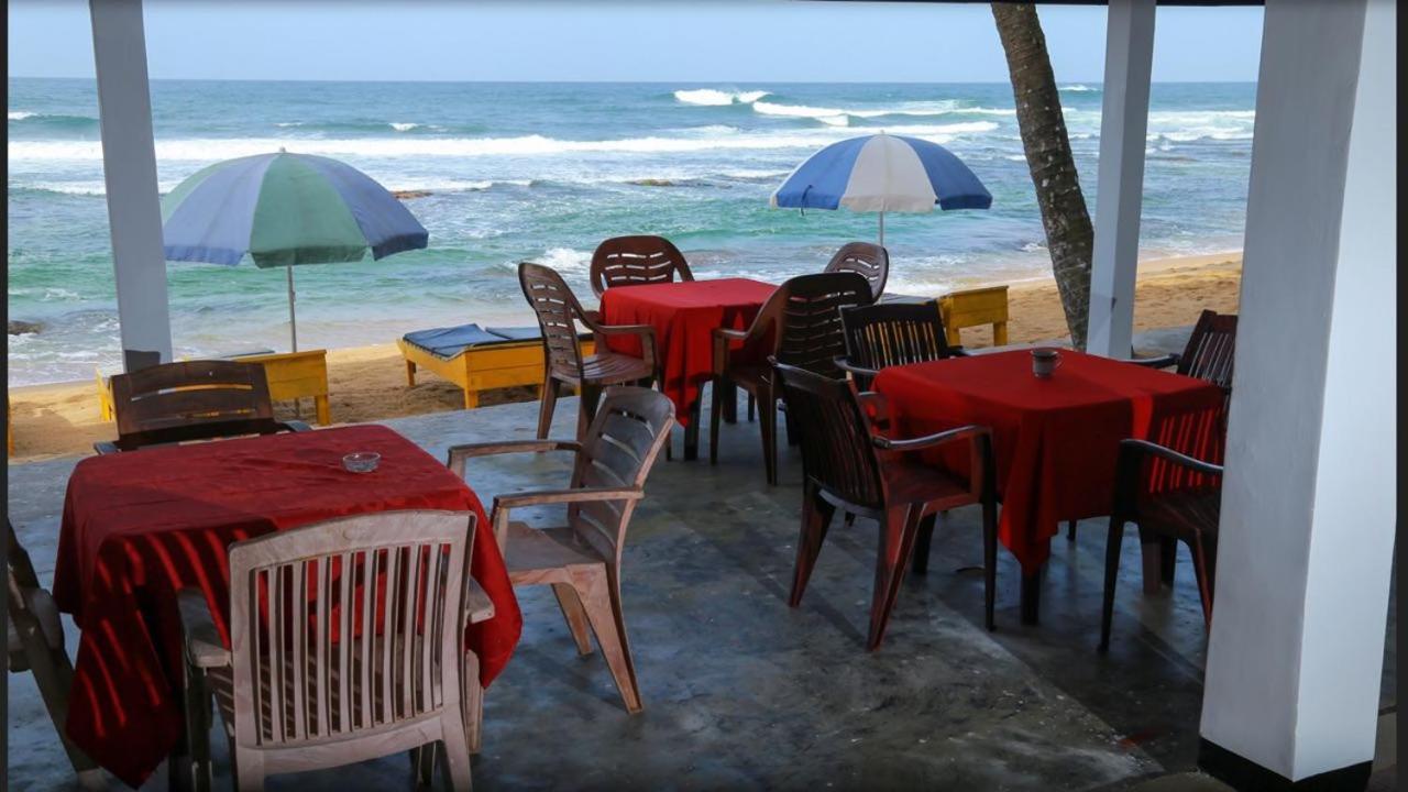 Hansa Surf Hotel Hikkaduwa Exterior foto